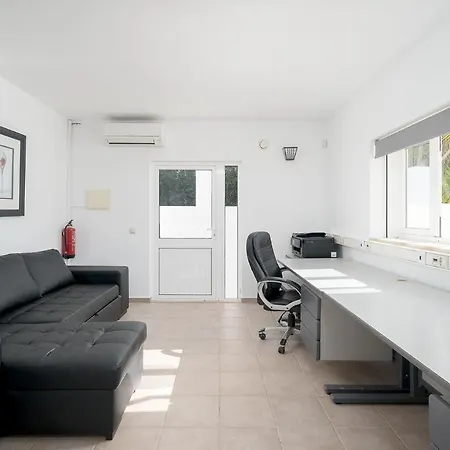 Luxurious And Peaceful 3 Bedroom * Loulé