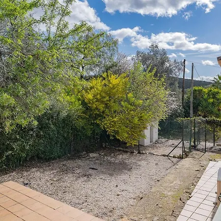 Villa Luxurious And Peaceful 3 Bedroom